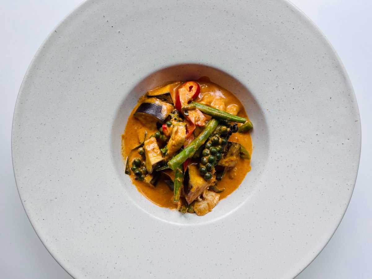 Pad cha gai eli thaimaalainen&nbsp;kana