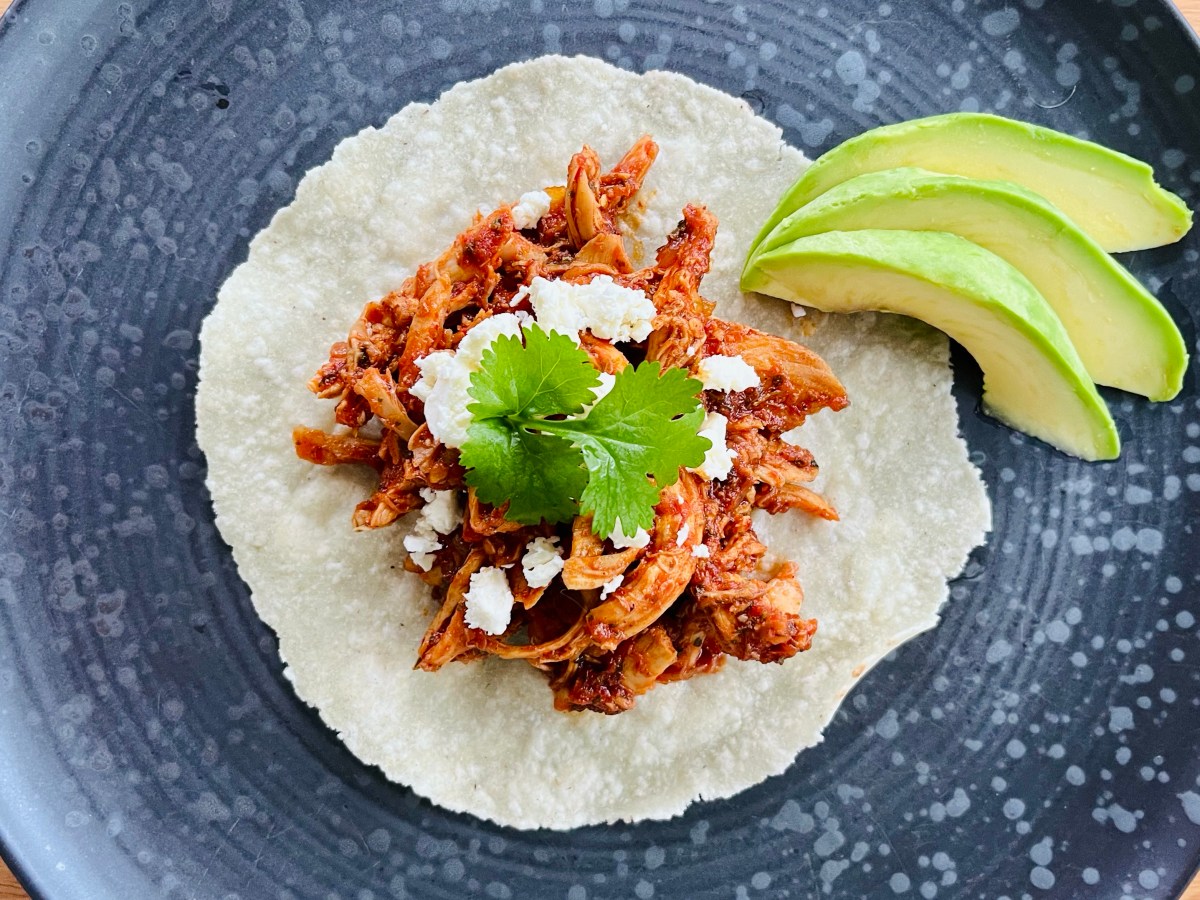 Tinga eli meksikolainen&nbsp;nyhtökana